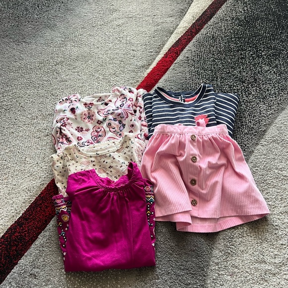 wonder nation Other - Assorted Girl’s 5PC 2T Dresses And PJ Top Bundle